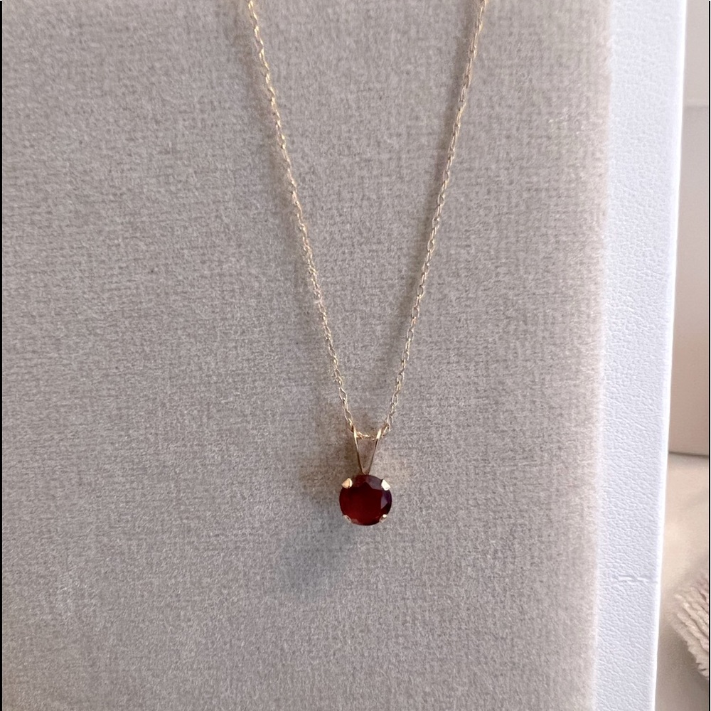 Dainty Garnet stone necklace with yellow gold chain